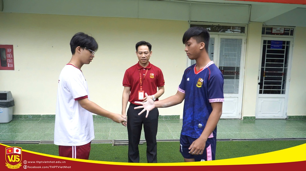 Giải bóng đá mini chào mừng năm học mới 2026-2027, THPT Việt Nhật khép lại đầy cảm xúc!
