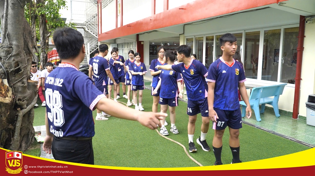 Giải bóng đá mini chào mừng năm học mới 2026-2027, THPT Việt Nhật khép lại đầy cảm xúc!