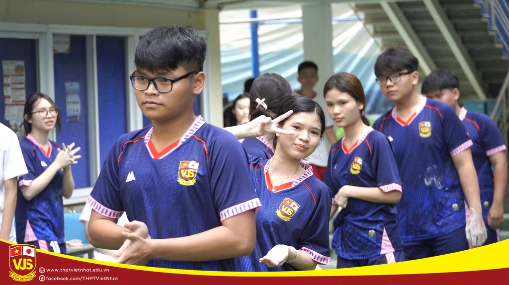 Giải bóng đá mini chào mừng năm học mới 2026-2027, THPT Việt Nhật khép lại đầy cảm xúc!