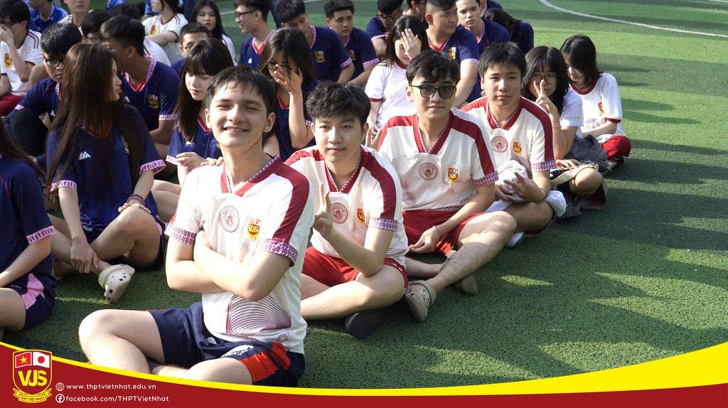 Giải bóng đá mini chào mừng năm học mới 2026-2027, THPT Việt Nhật khép lại đầy cảm xúc!