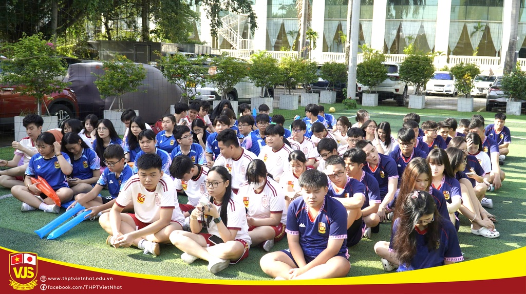 Giải bóng đá mini chào mừng năm học mới 2026-2027, THPT Việt Nhật khép lại đầy cảm xúc!