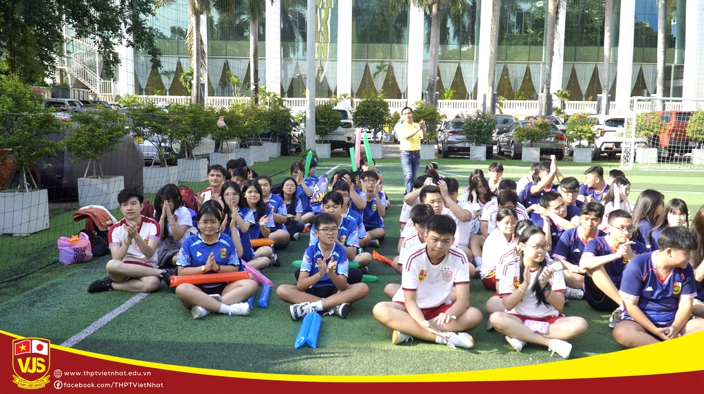 Giải bóng đá mini chào mừng năm học mới 2026-2027, THPT Việt Nhật khép lại đầy cảm xúc!