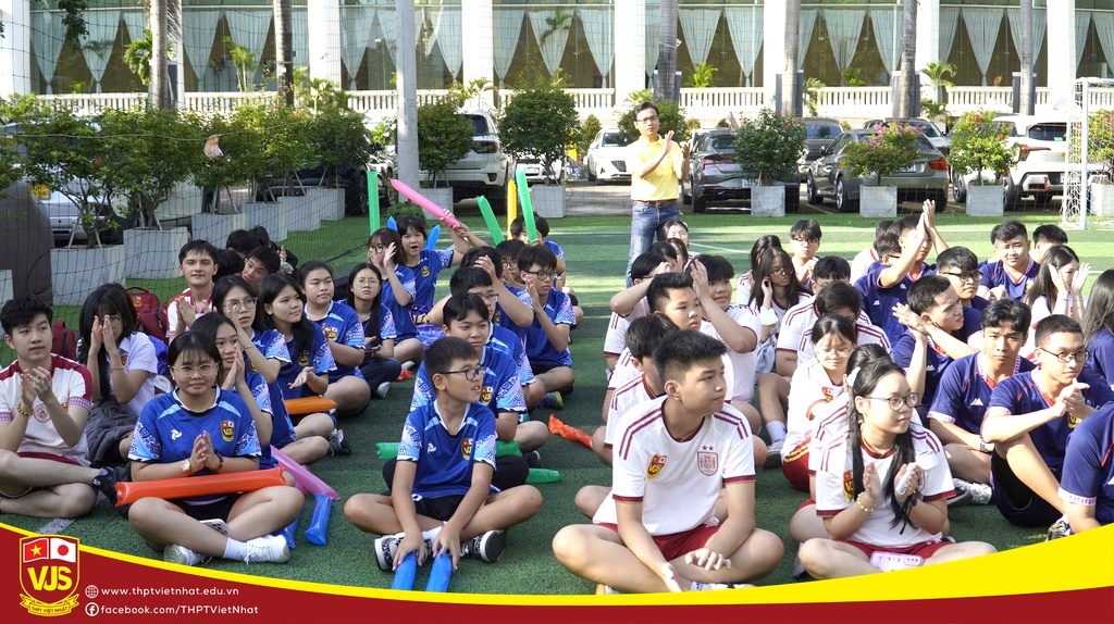 Giải bóng đá mini chào mừng năm học mới 2026-2027, THPT Việt Nhật khép lại đầy cảm xúc!