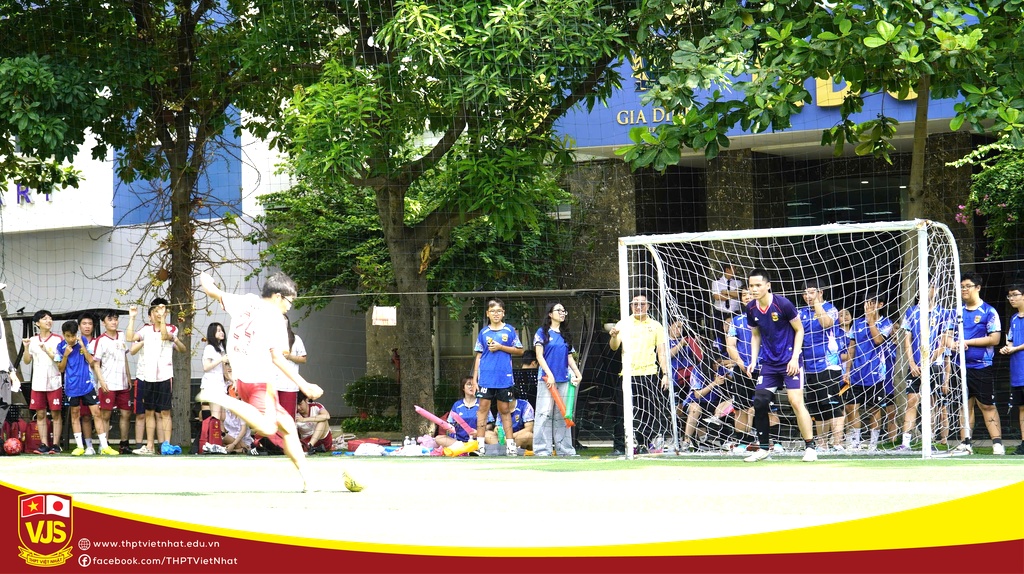 Giải bóng đá mini chào mừng năm học mới 2026-2027, THPT Việt Nhật khép lại đầy cảm xúc!