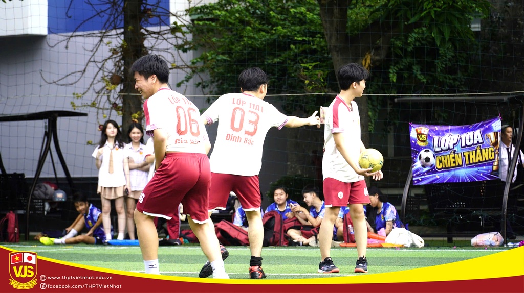 Giải bóng đá mini chào mừng năm học mới 2026-2027, THPT Việt Nhật khép lại đầy cảm xúc!