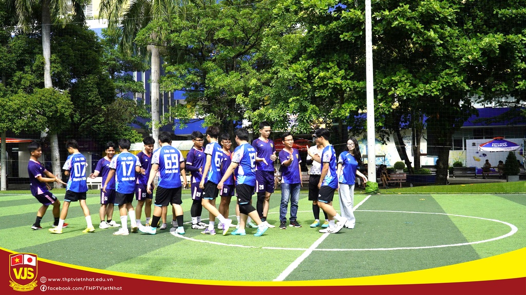 Giải bóng đá mini chào mừng năm học mới 2026-2027, THPT Việt Nhật khép lại đầy cảm xúc!