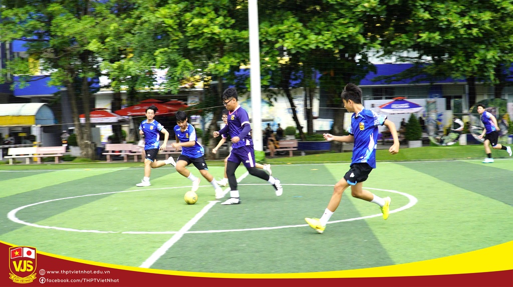 Giải bóng đá mini chào mừng năm học mới 2026-2027, THPT Việt Nhật khép lại đầy cảm xúc!