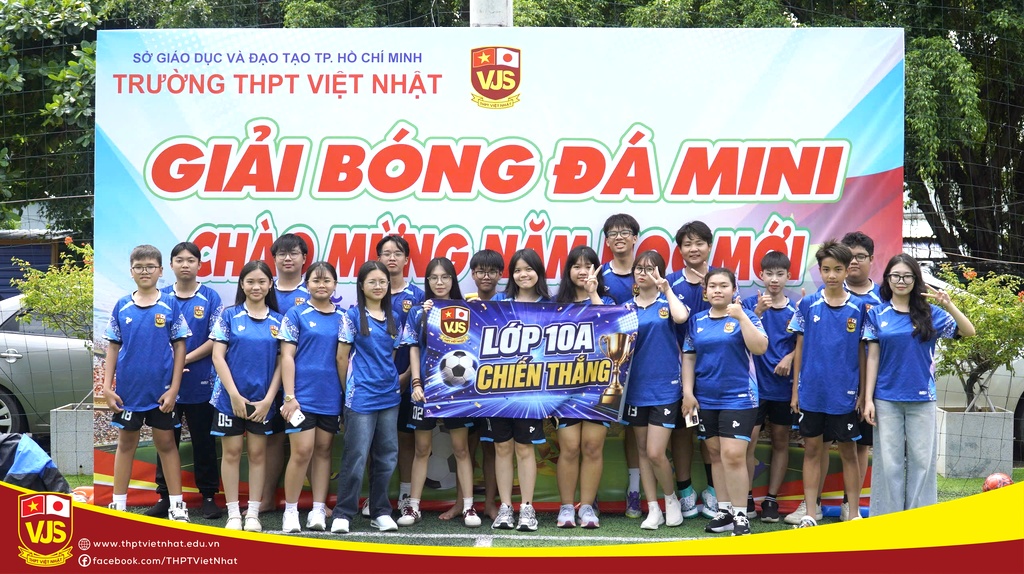 Giải bóng đá mini chào mừng năm học mới 2026-2027, THPT Việt Nhật khép lại đầy cảm xúc!