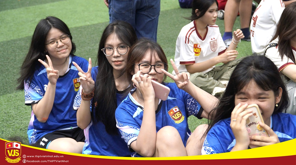 Giải bóng đá mini chào mừng năm học mới 2026-2027, THPT Việt Nhật khép lại đầy cảm xúc!
