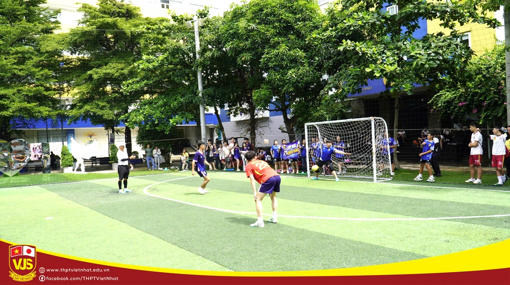 Giải bóng đá mini chào mừng năm học mới 2026-2027, THPT Việt Nhật khép lại đầy cảm xúc!