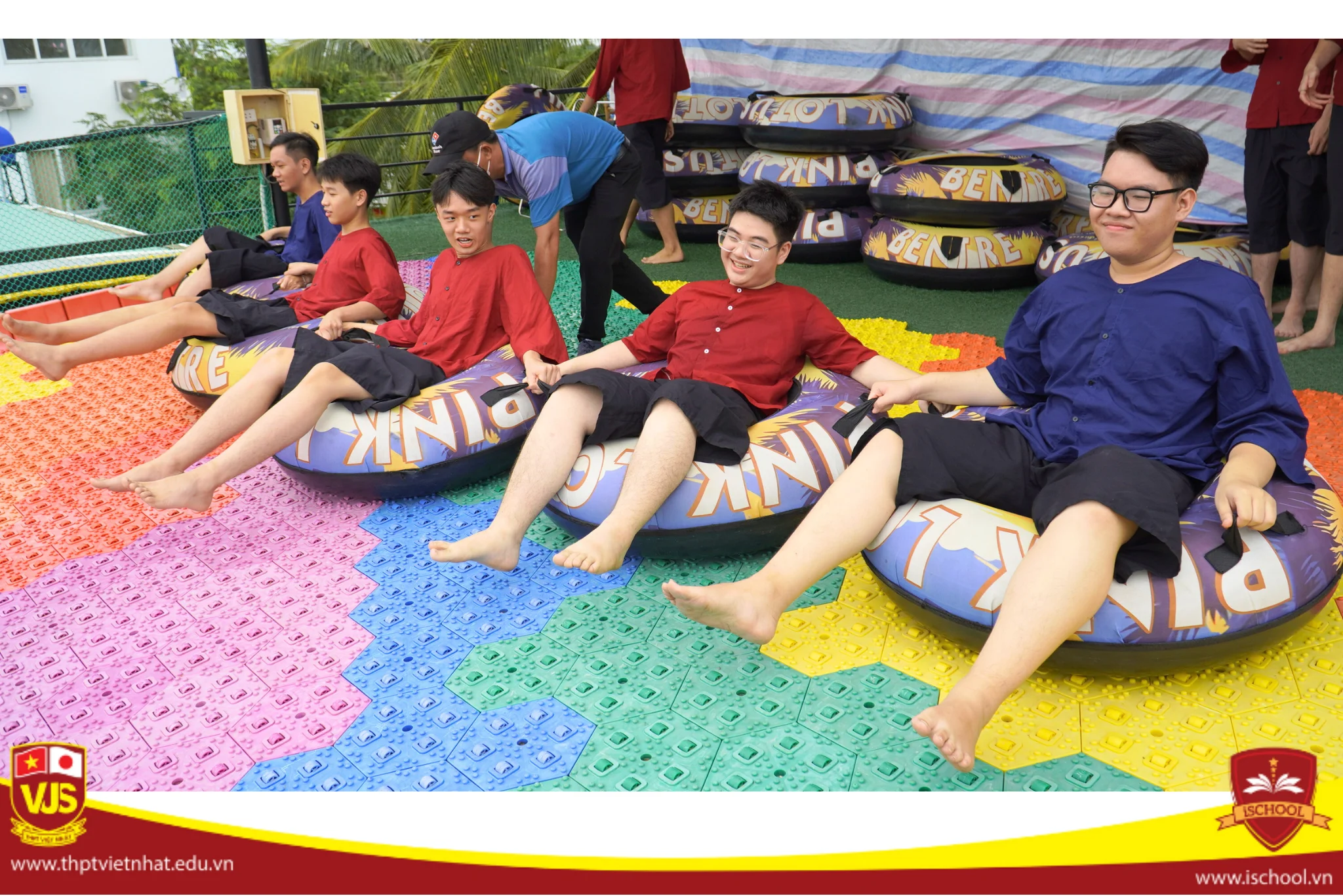 Hành Trình Thiện Nguyện Đầy Ý Nghĩa Của Học Sinh Trường THPT Việt Nhật Tại Làng Trẻ Em SOS Bến Tre