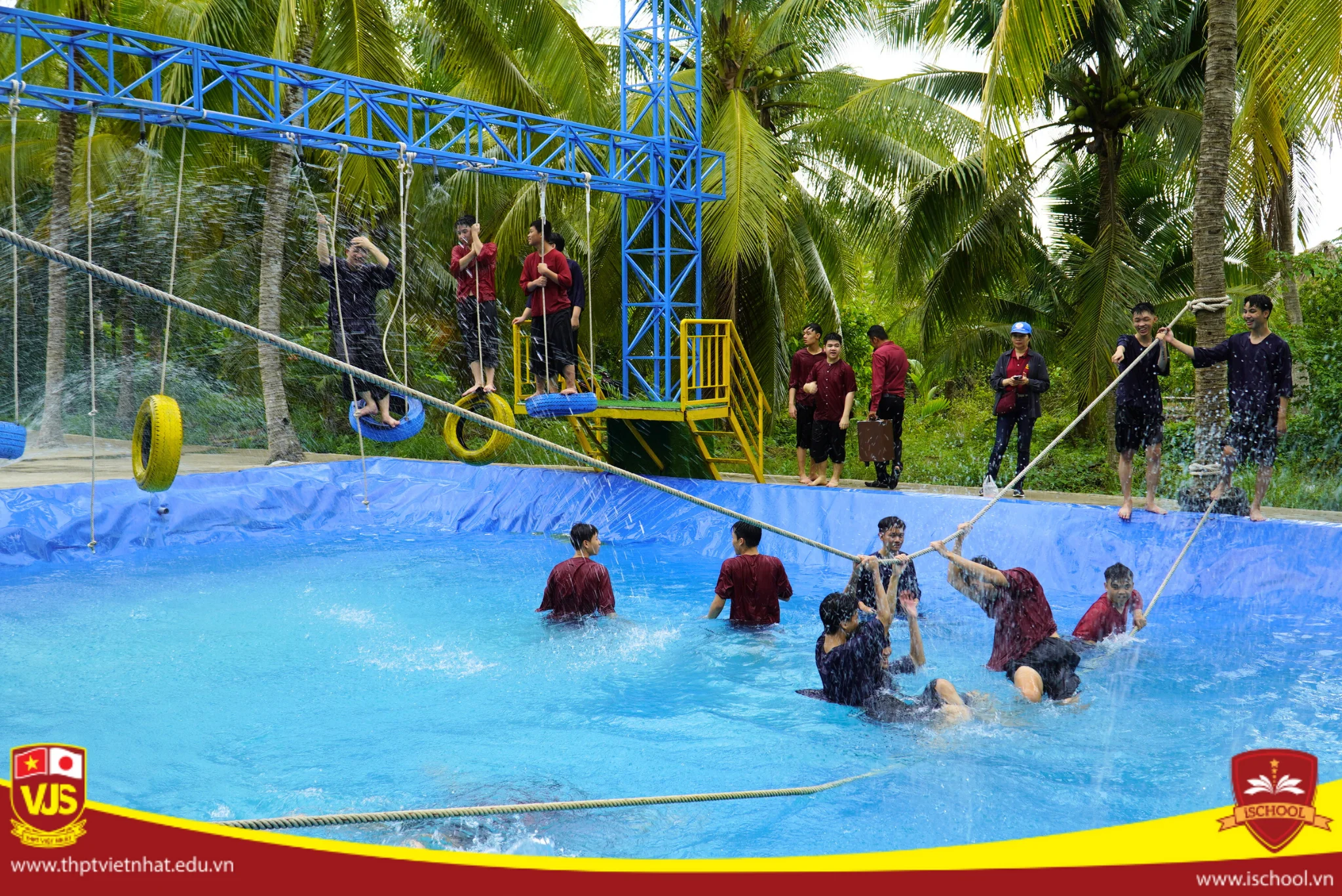 Hành Trình Thiện Nguyện Đầy Ý Nghĩa Của Học Sinh Trường THPT Việt Nhật Tại Làng Trẻ Em SOS Bến Tre