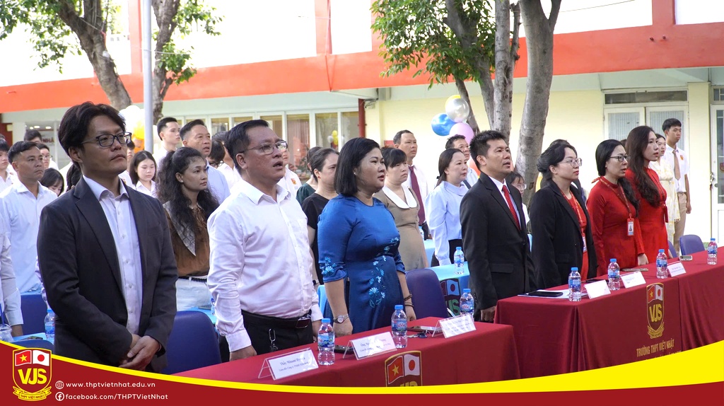 Trường THPT Việt Nhật hòa chung không khí cả nước chào đón Lễ khai giảng năm học 2026 – 2027