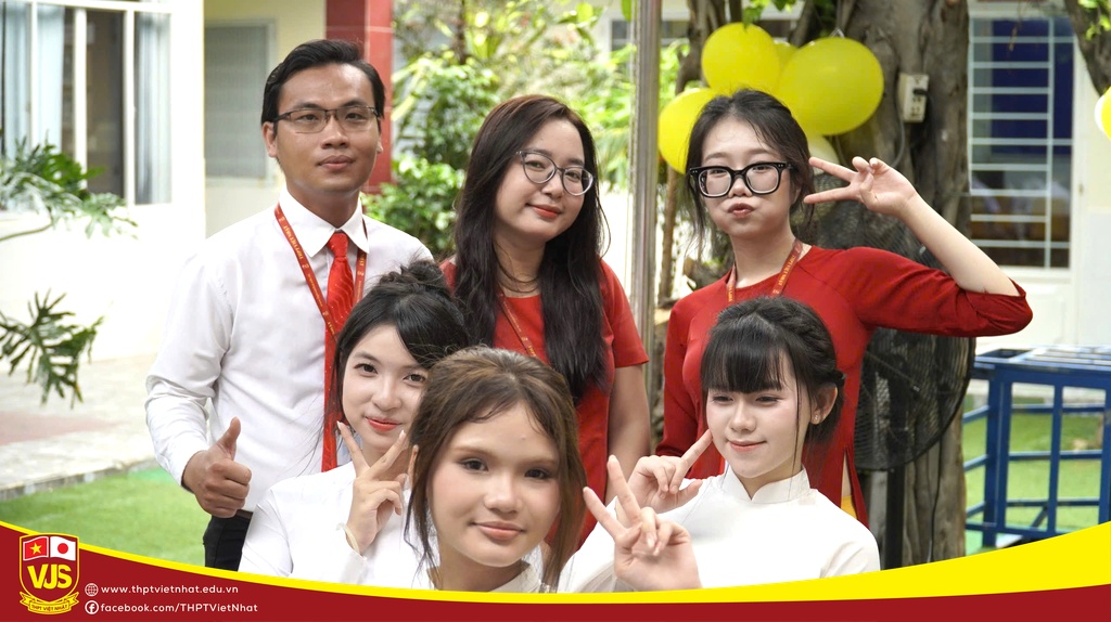 Trường THPT Việt Nhật hòa chung không khí cả nước chào đón Lễ khai giảng năm học 2026 – 2027