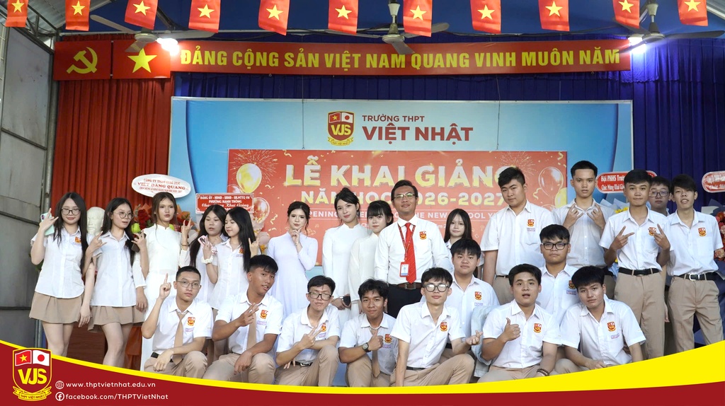 Trường THPT Việt Nhật hòa chung không khí cả nước chào đón Lễ khai giảng năm học 2026 – 2027
